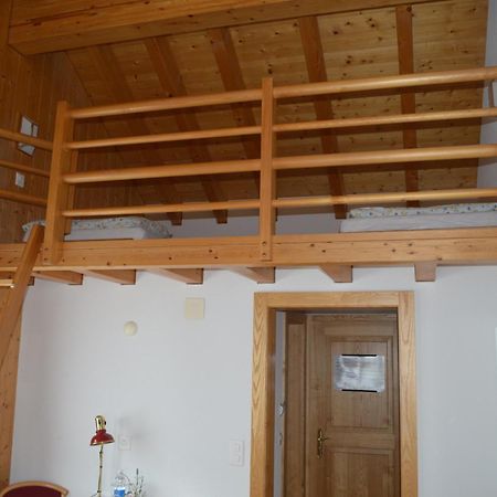 Hotel Grimsel Obergesteln Szoba fotó