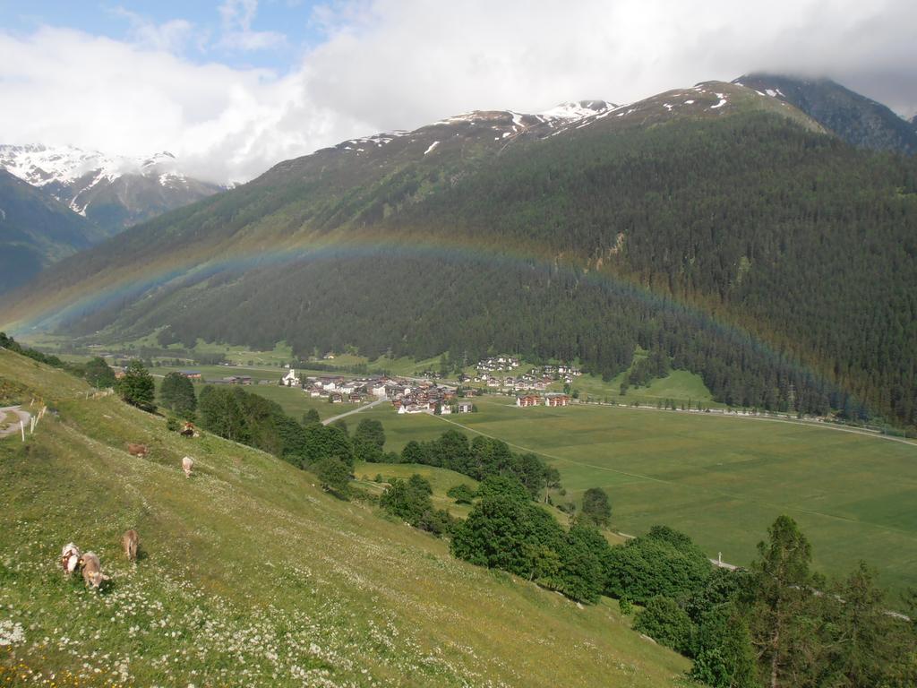 Hotel Grimsel Obergesteln Kültér fotó