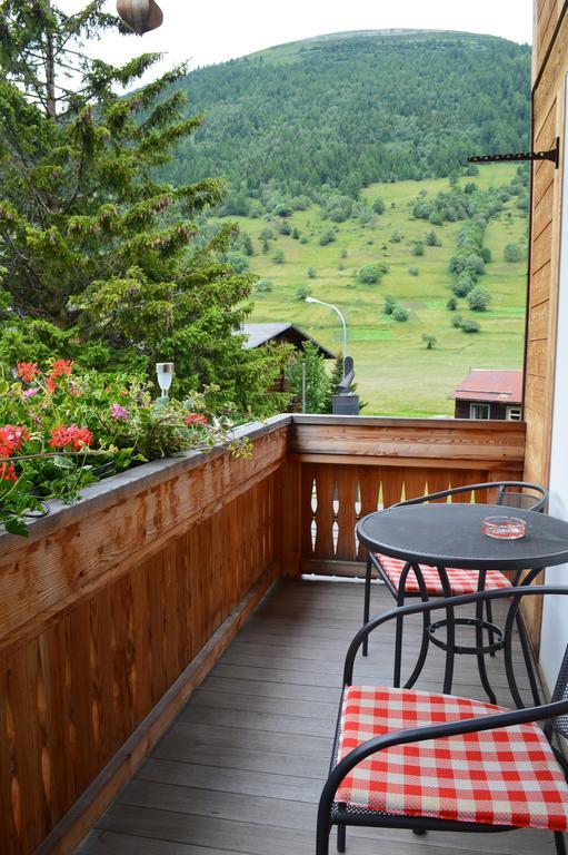 Hotel Grimsel Obergesteln Szoba fotó
